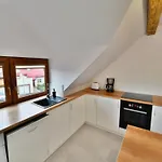 Spacious With A Large Terrace Daire Kolobrzeg